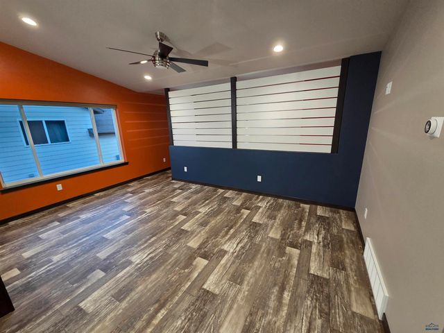 5649 COAL BANK DR, Rapid City, SD 57701