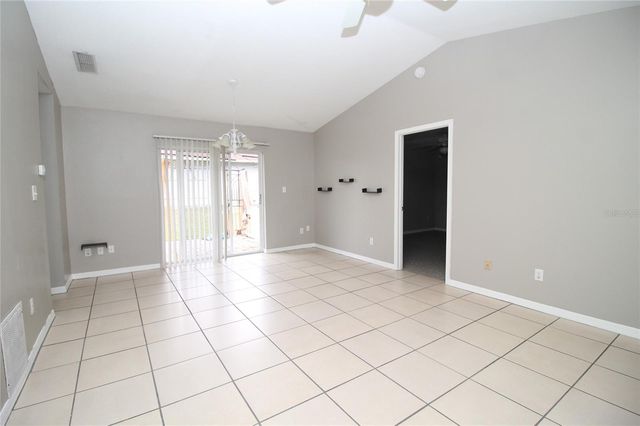 200 B SEMINOLE AVENUE, Minneola, FL 34715