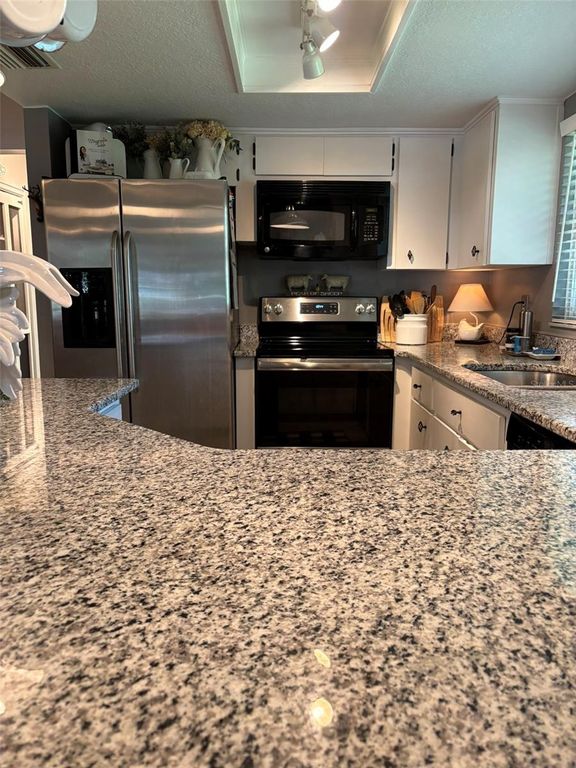 Image 22 of property listing at 2309 WOODBEND CIRCLE, New Port Richey, FL 34655