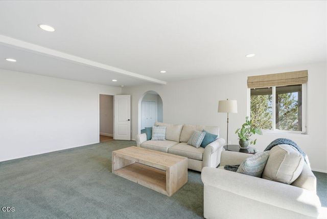 1019 NW Hale Court, Bend, OR 97703