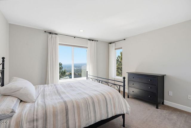 1019 NW Hale Court, Bend, OR 97703