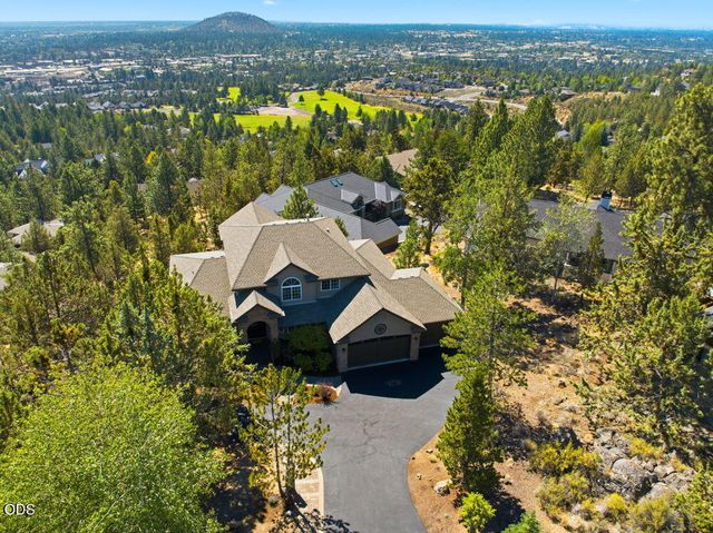 1019 NW Hale Court, Bend, OR 97703