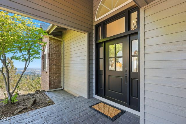 1019 NW Hale Court, Bend, OR 97703