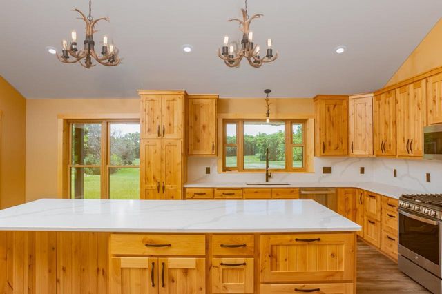 W13508 CYPRESS AVENUE, Coloma, WI 54930