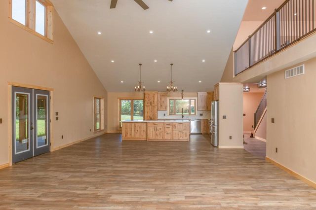 W13508 CYPRESS AVENUE, Coloma, WI 54930