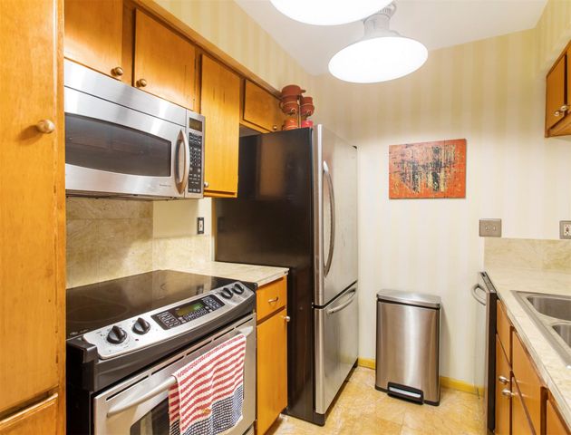 8429 Hearth Drive 3, Houston, TX 77054