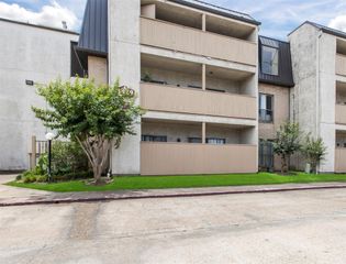 8429 Hearth Drive 3, Houston, TX 77054