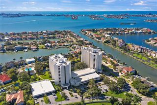 5950 PELICAN BAY PLAZA S 202, Gulfport, FL 33707