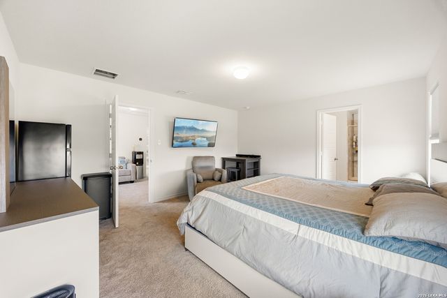 11648 Midnight Rain, San Antonio, TX 78245
