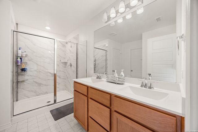 11648 Midnight Rain, San Antonio, TX 78245