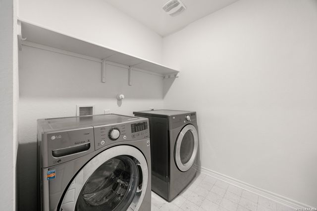 11648 Midnight Rain, San Antonio, TX 78245