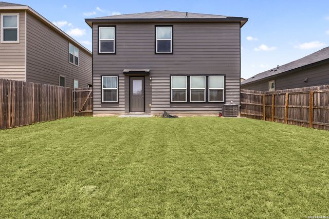 11648 Midnight Rain, San Antonio, TX 78245