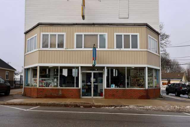 9 Chestnut Street, Dover, NH 03820