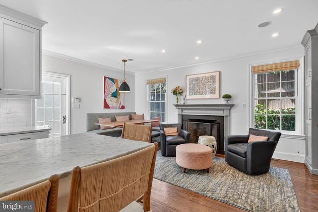 4340 GARFIELD ST NW, Washington, DC 20007