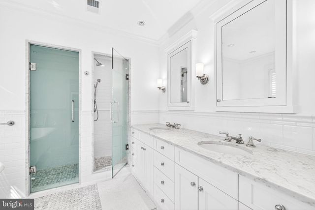 4340 GARFIELD ST NW, Washington, DC 20007
