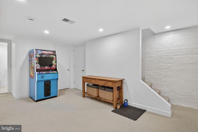 4340 GARFIELD ST NW, Washington, DC 20007