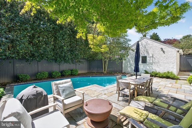 4340 GARFIELD ST NW, Washington, DC 20007