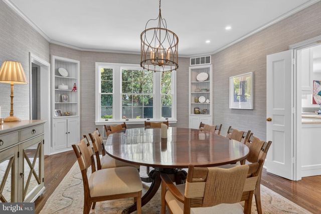 4340 GARFIELD ST NW, Washington, DC 20007