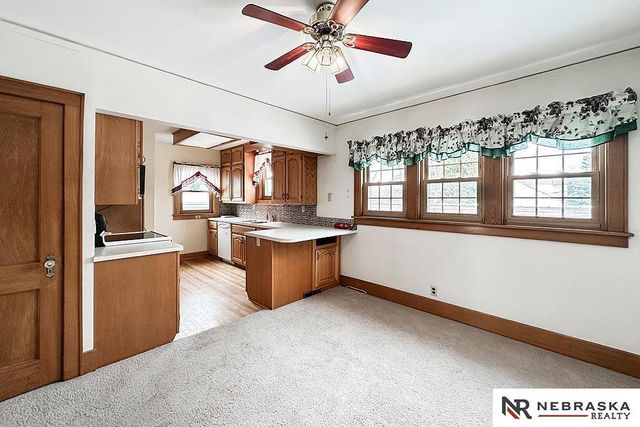 6152 Hickory Street, Omaha, NE 68106