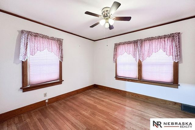 6152 Hickory Street, Omaha, NE 68106