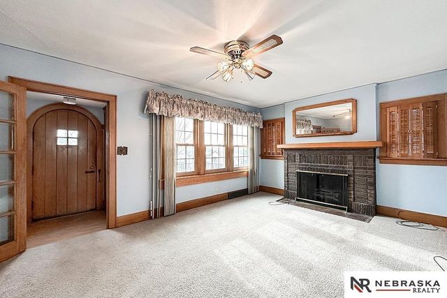 6152 Hickory Street, Omaha, NE 68106