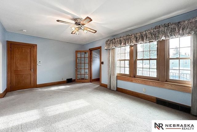 6152 Hickory Street, Omaha, NE 68106