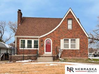 6152 Hickory Street, Omaha, NE 68106