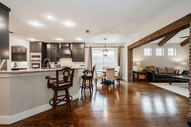 5404 Paloma Blanca Drive, Fort Worth, TX 76179