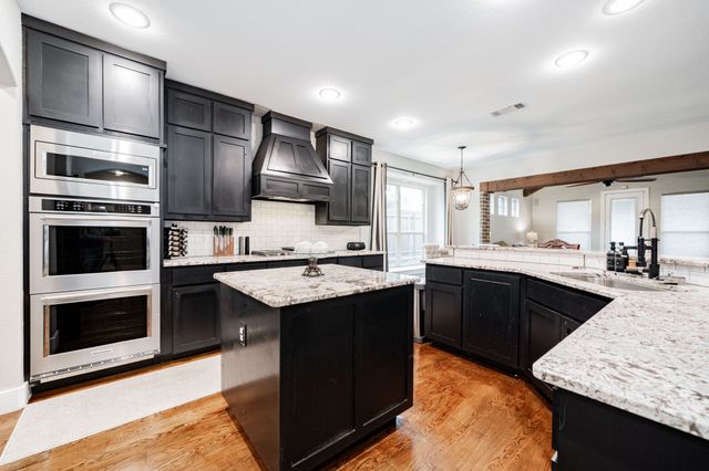 5404 Paloma Blanca Drive, Fort Worth, TX 76179