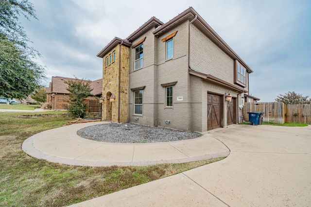 5404 Paloma Blanca Drive, Fort Worth, TX 76179