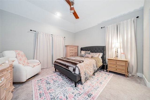 5404 Paloma Blanca Drive, Fort Worth, TX 76179