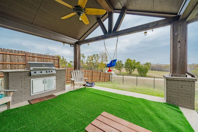 5404 Paloma Blanca Drive, Fort Worth, TX 76179