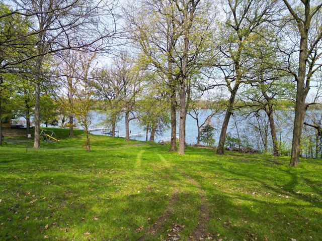 7043 Highway 71 NE, Willmar, MN 56201