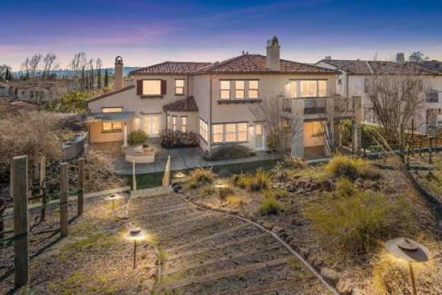 387 Golden Grass Dr, Alamo, CA 94507