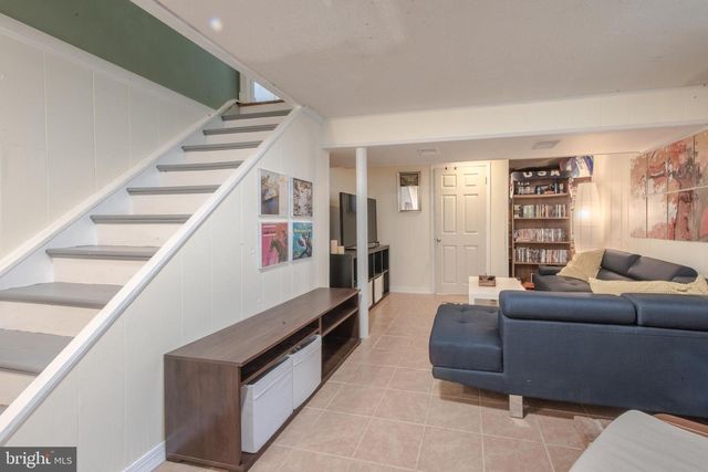 1346 SUDVALE RD, Baltimore, MD 21208