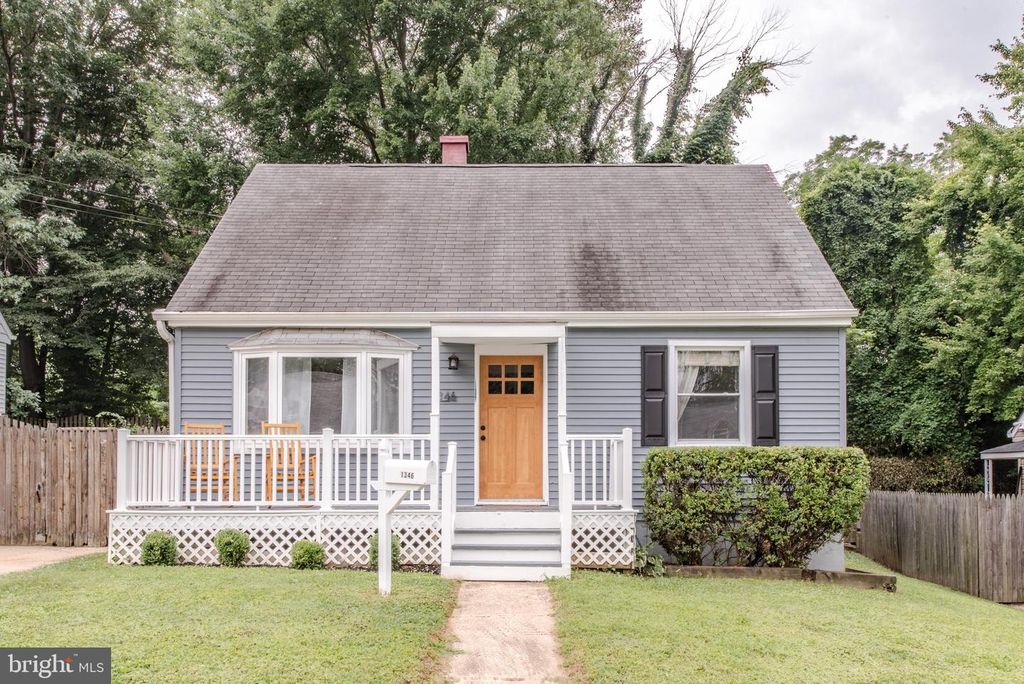 Image 1 of property listing at 1346 SUDVALE RD, Baltimore, MD 21208