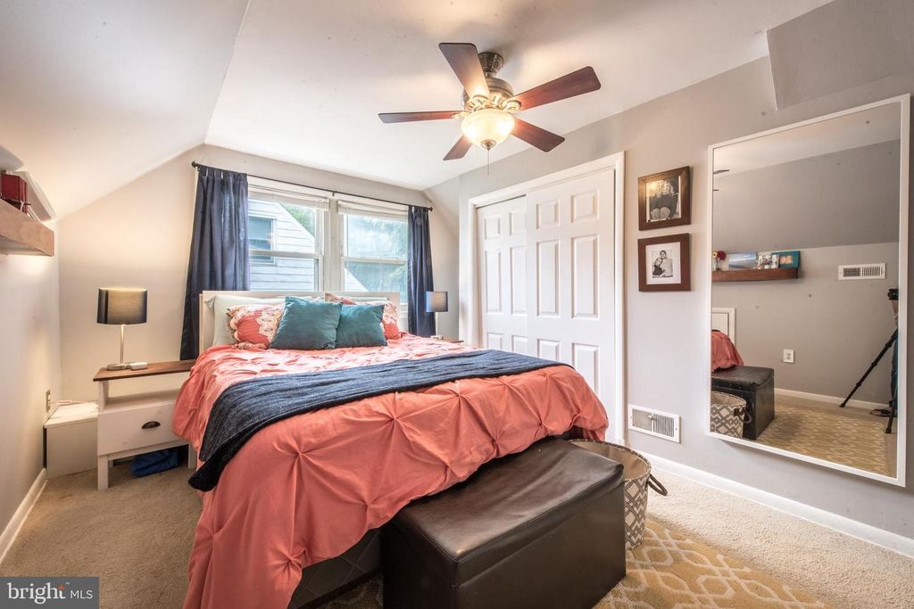 Image 18 of property listing at 1346 SUDVALE RD, Baltimore, MD 21208