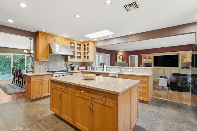 4956 Hood Drive, Woodland Hills, CA 91364