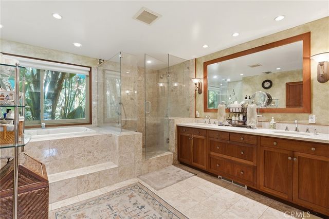 4956 Hood Drive, Woodland Hills, CA 91364