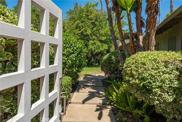 4956 Hood Drive, Woodland Hills, CA 91364