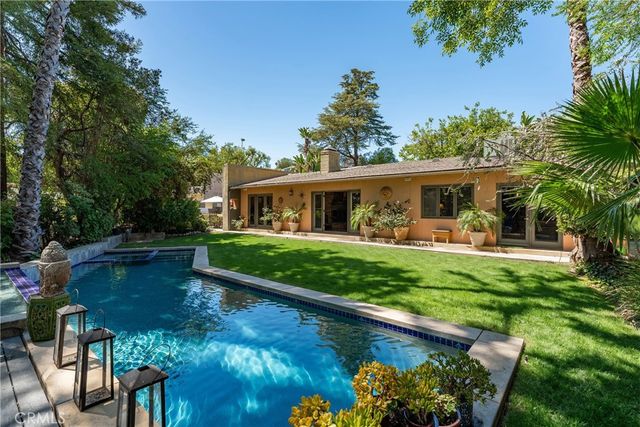 4956 Hood Drive, Woodland Hills, CA 91364