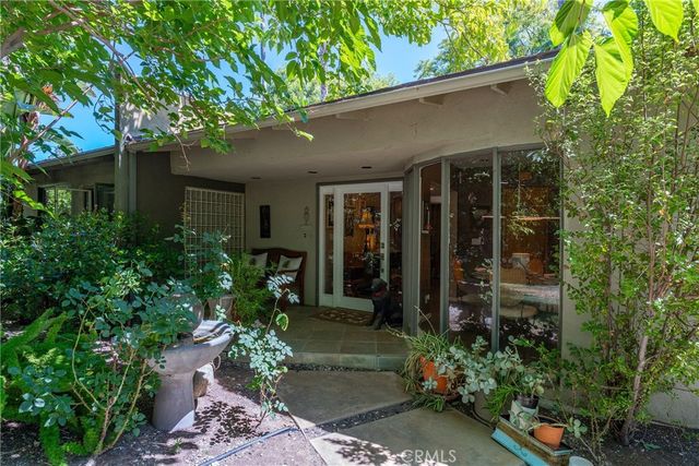 4956 Hood Drive, Woodland Hills, CA 91364