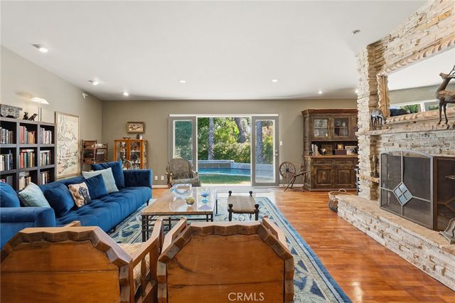 4956 Hood Drive, Woodland Hills, CA 91364