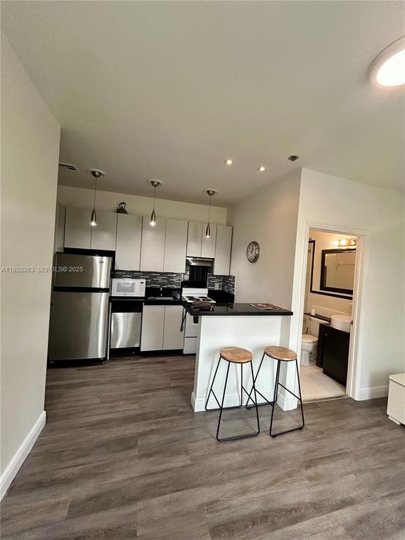 1244 Pennsylvania Ave 305, Miami Beach, FL 33139