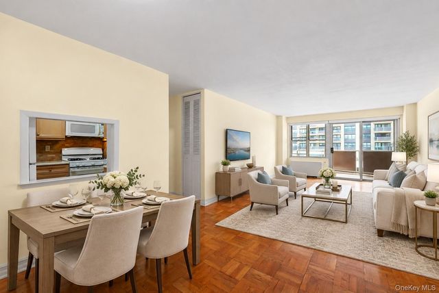 17-85 215th Street 2H, Bayside, NY 11360