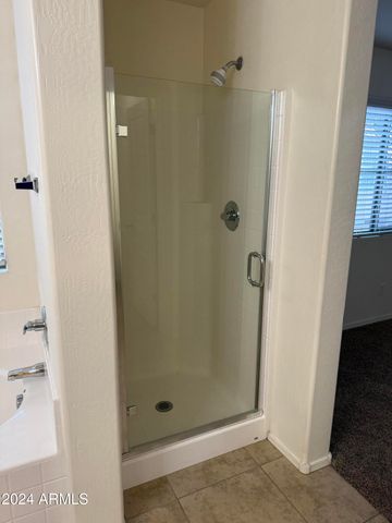 105 E CATCLAW Street, Gilbert, AZ 85296