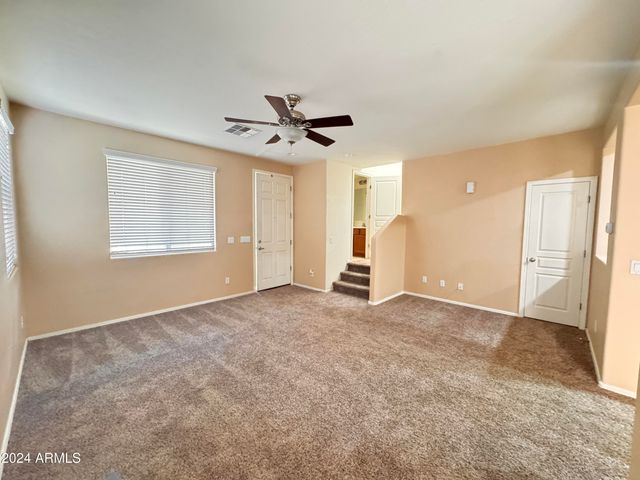 105 E CATCLAW Street, Gilbert, AZ 85296