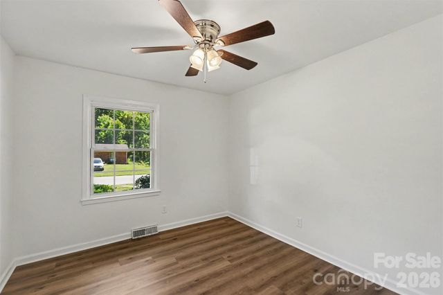 701 Bilmark Avenue, Charlotte, NC 28213