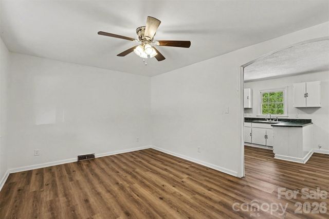 701 Bilmark Avenue, Charlotte, NC 28213
