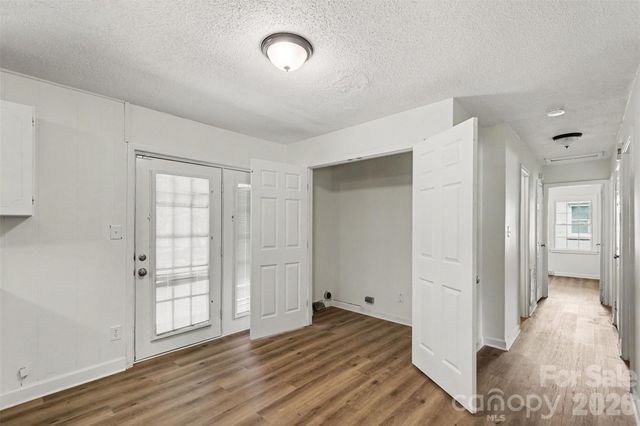 701 Bilmark Avenue, Charlotte, NC 28213